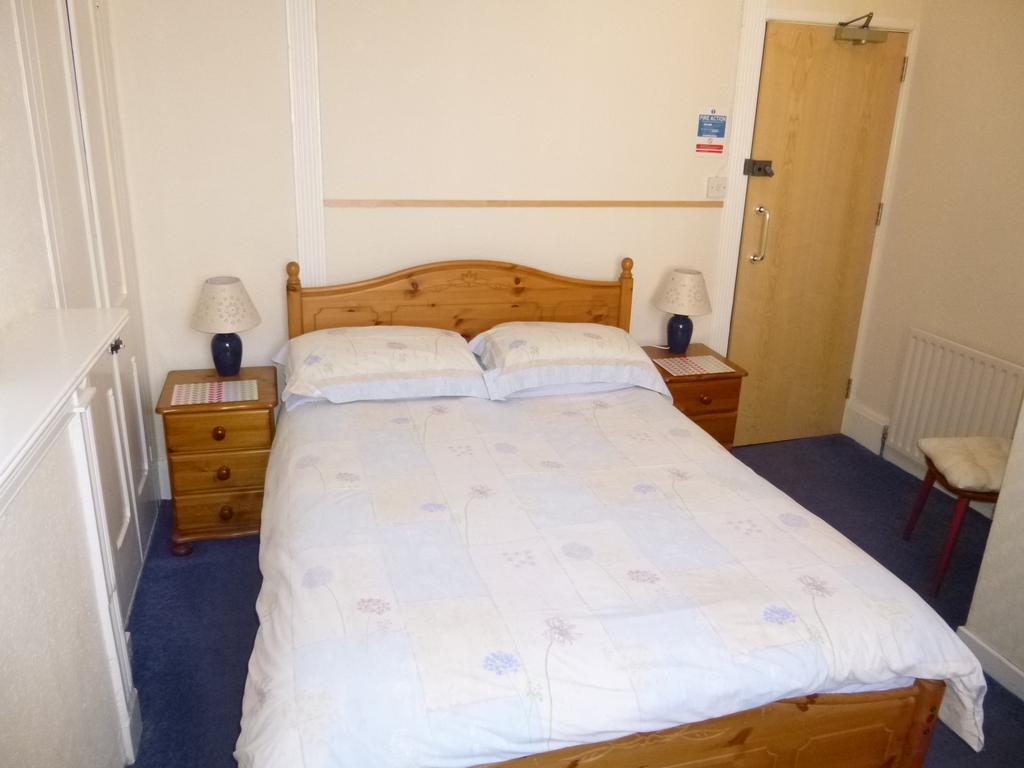 Sunbay Guest House Γουέιμουθ Δωμάτιο φωτογραφία